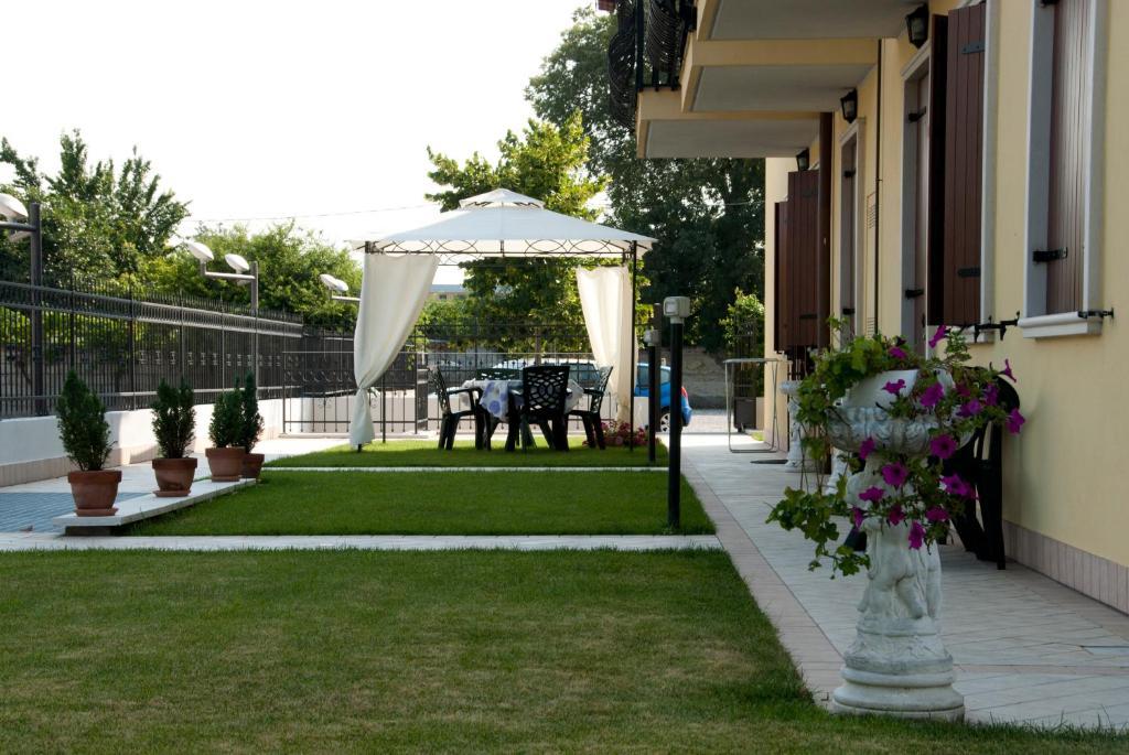 Residenza La Ricciolina Apartahotel 2*